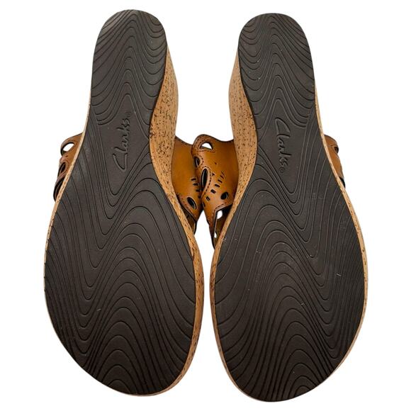 Clarks Cork Wedge Sandals Boho Laser-Cut Thong Sandals 8.5 Resort Festival - Picture 2 of 12